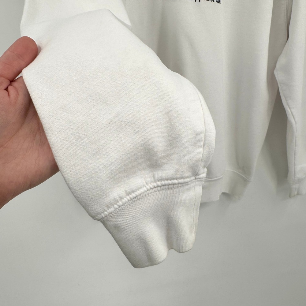 M&C Sportswear My Grandkids Are Wrapped in Love Bear‎ Sweatshirt White Large - Picture 6 of 14